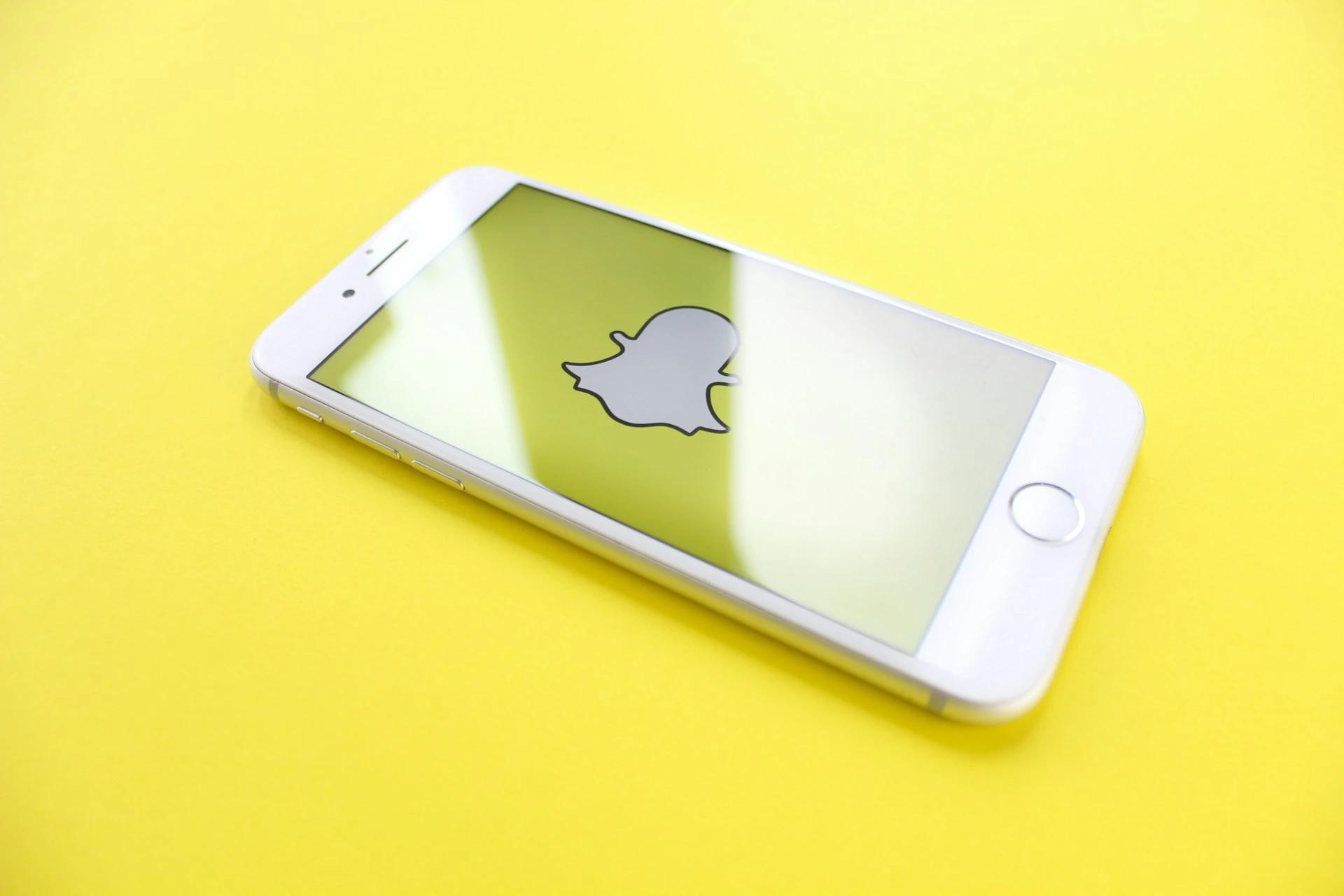 Snap kondigt grote veranderingen aan voor Snapchat en nieuwe AR-bril