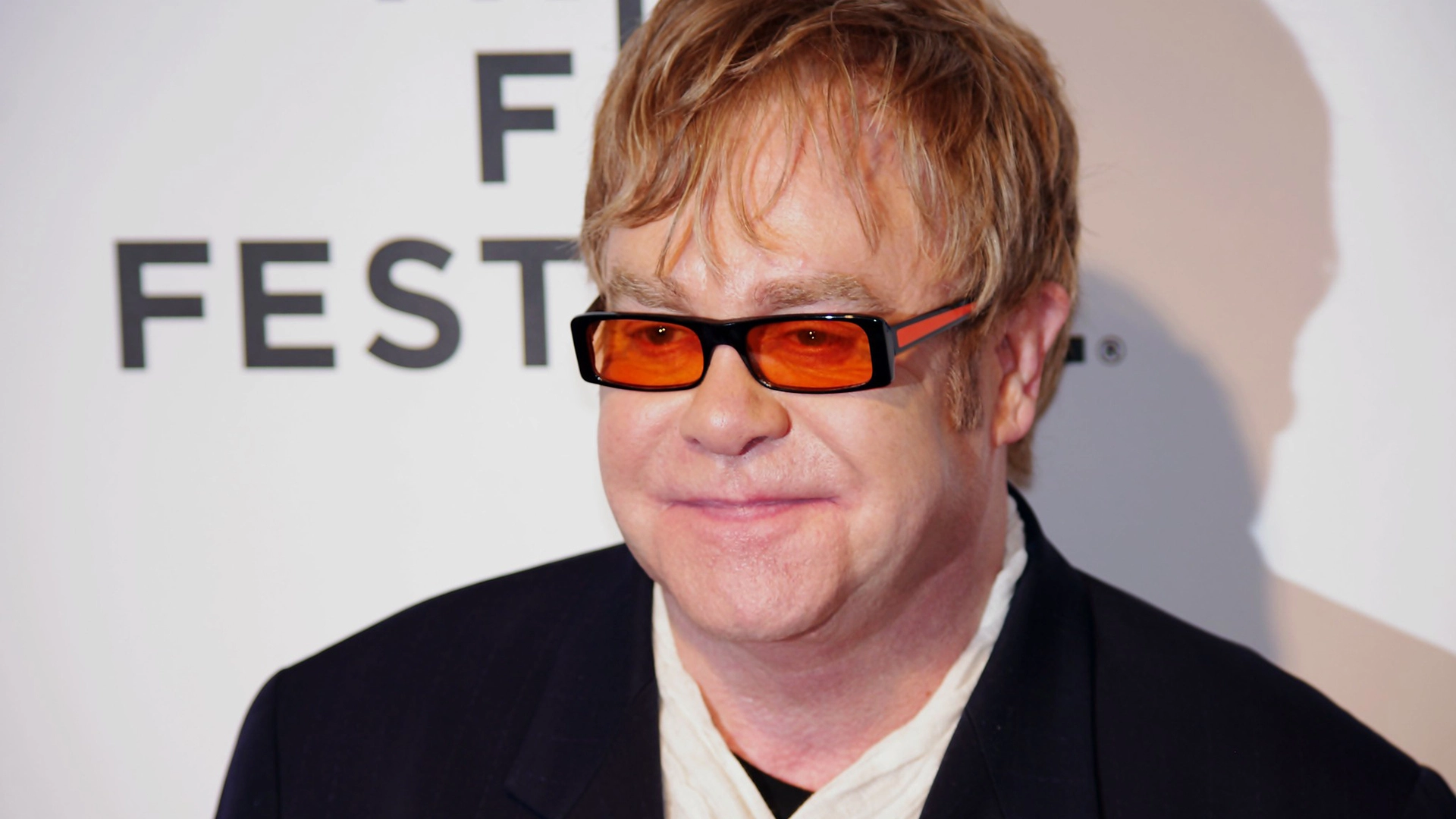 Meerdere Artiesten, Inclusief Elton John, Veroordelen het AI-Copyright Plan van het VK